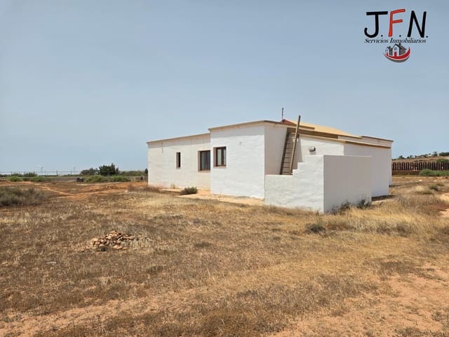 3 soverom Finca/Herregård til leie i El Time, Puerto del Rosario - € 1 250 (Ref: 9975528)