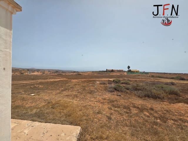 3 soverom Finca/Herregård til leie i El Time, Puerto del Rosario - € 1 250 (Ref: 9975528)