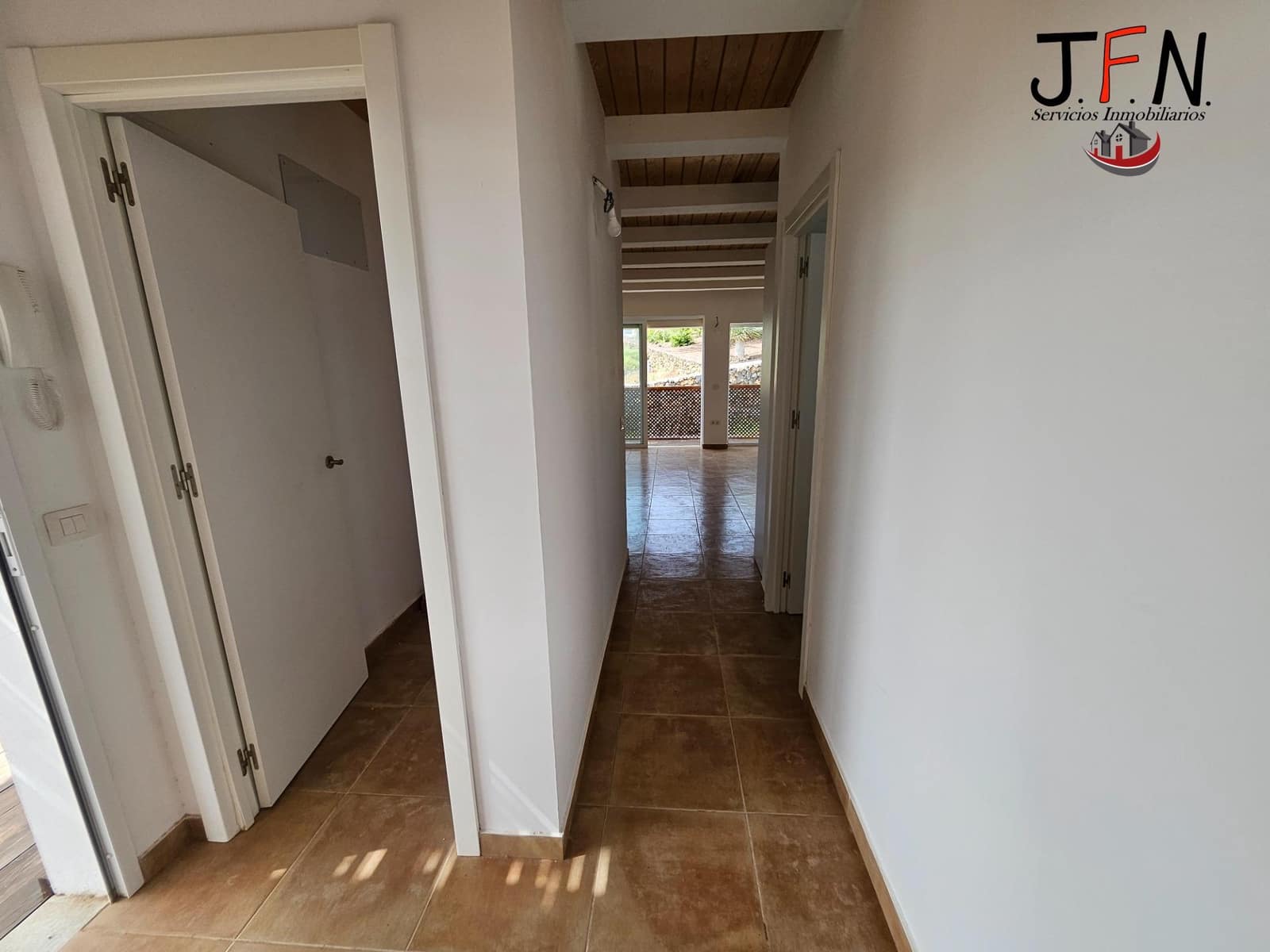1 makuuhuone Huvila myytävänä paikassa La Oliva - 310 000 € (Ref: 9975529)