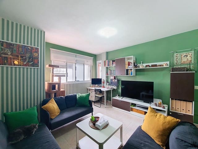 3 bedroom Flat for sale in Los Tarahales - La Paterna, Las Palmas de Gran Canaria - € 219,000 (Ref: 9882240)