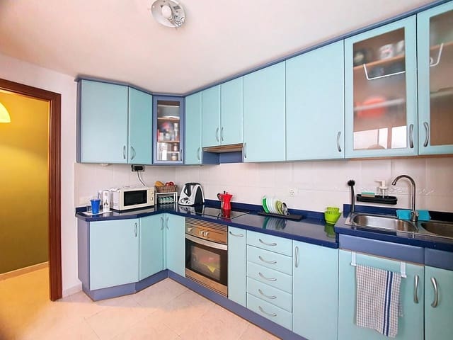 3 bedroom Flat for sale in Los Tarahales - La Paterna, Las Palmas de Gran Canaria - € 219,000 (Ref: 9882240)