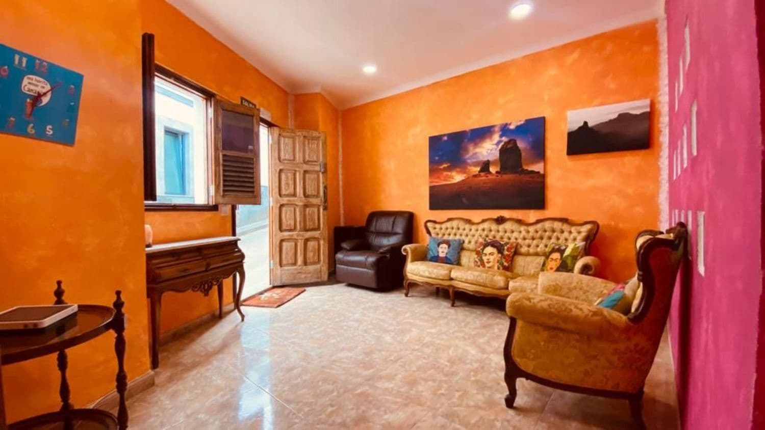 5 slaapkamer Villa te koop in Firgas - € 220.000 (Ref: 9882245)