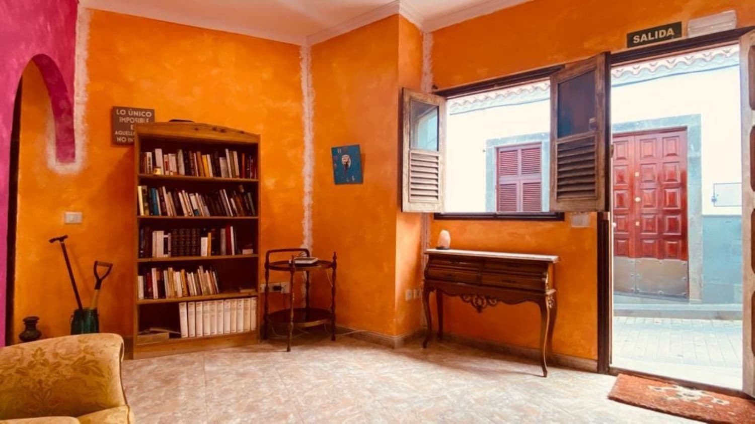 5 slaapkamer Villa te koop in Firgas - € 220.000 (Ref: 9882245)