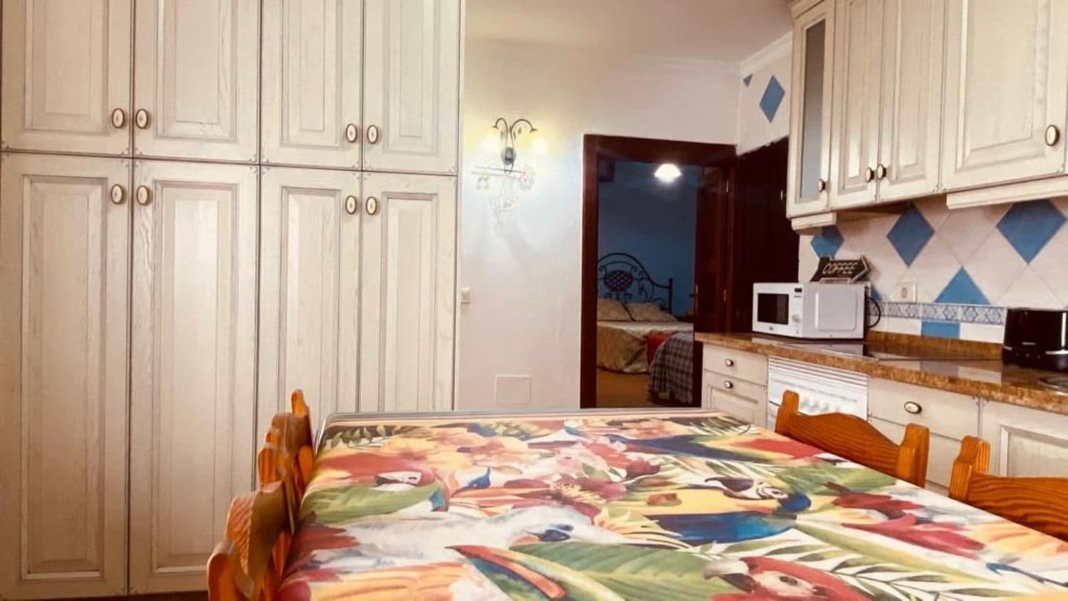 5 slaapkamer Villa te koop in Firgas - € 220.000 (Ref: 9882245)