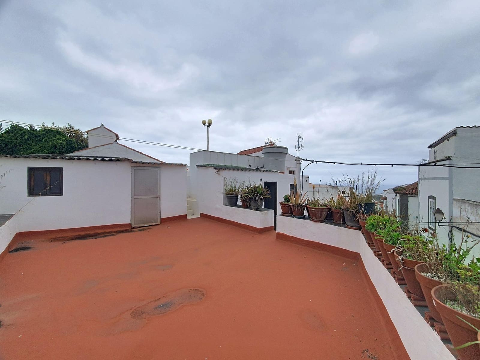 5 slaapkamer Villa te koop in Firgas - € 220.000 (Ref: 9882245)