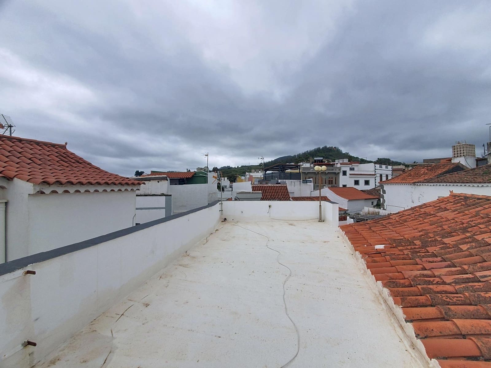 5 slaapkamer Villa te koop in Firgas - € 220.000 (Ref: 9882245)