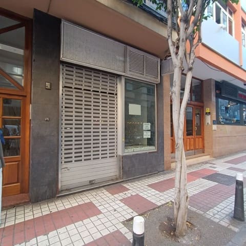 Kommersiell til leie i Las Palmas de Gran Canaria - € 2 250 (Ref: 9882246)