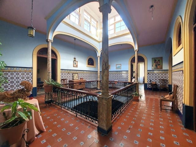 13 slaapkamer Villa te koop in Moya - € 850.000 (Ref: 9882247)