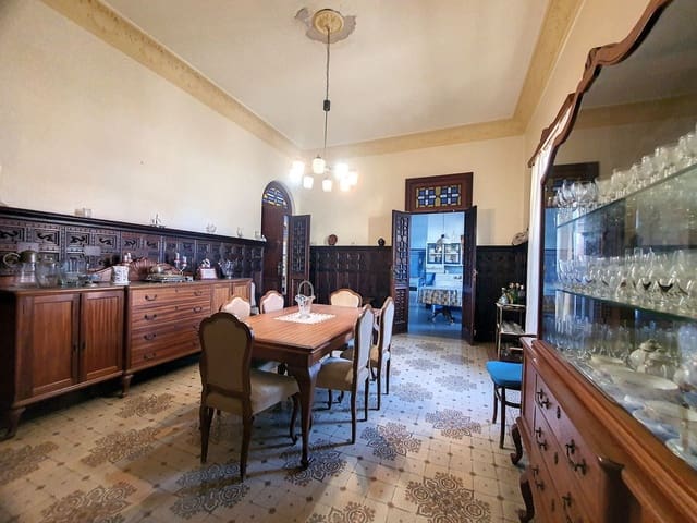 13 slaapkamer Villa te koop in Moya - € 850.000 (Ref: 9882247)