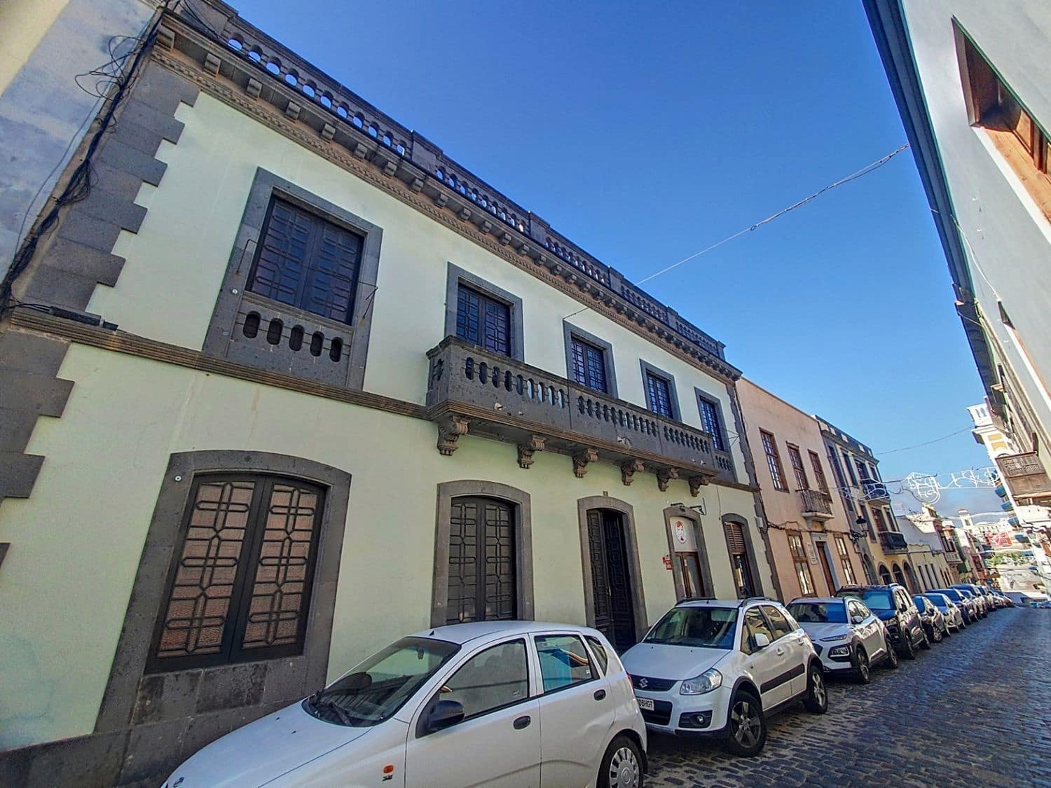 13 slaapkamer Villa te koop in Moya - € 850.000 (Ref: 9882247)