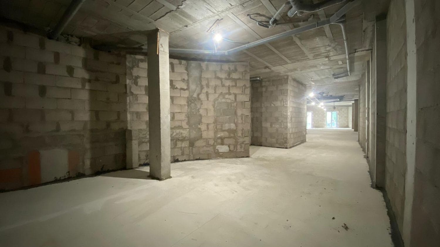 Commercial for rent in Las Palmas de Gran Canaria - € 6,000 (Ref: 9882248)
