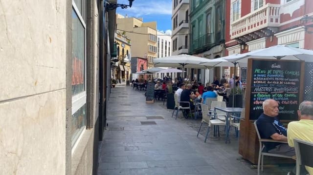 Komercyjne do wynajęcia w Vegueta, Las Palmas de Gran Canaria - 6 000 € (Ref: 9882248)
