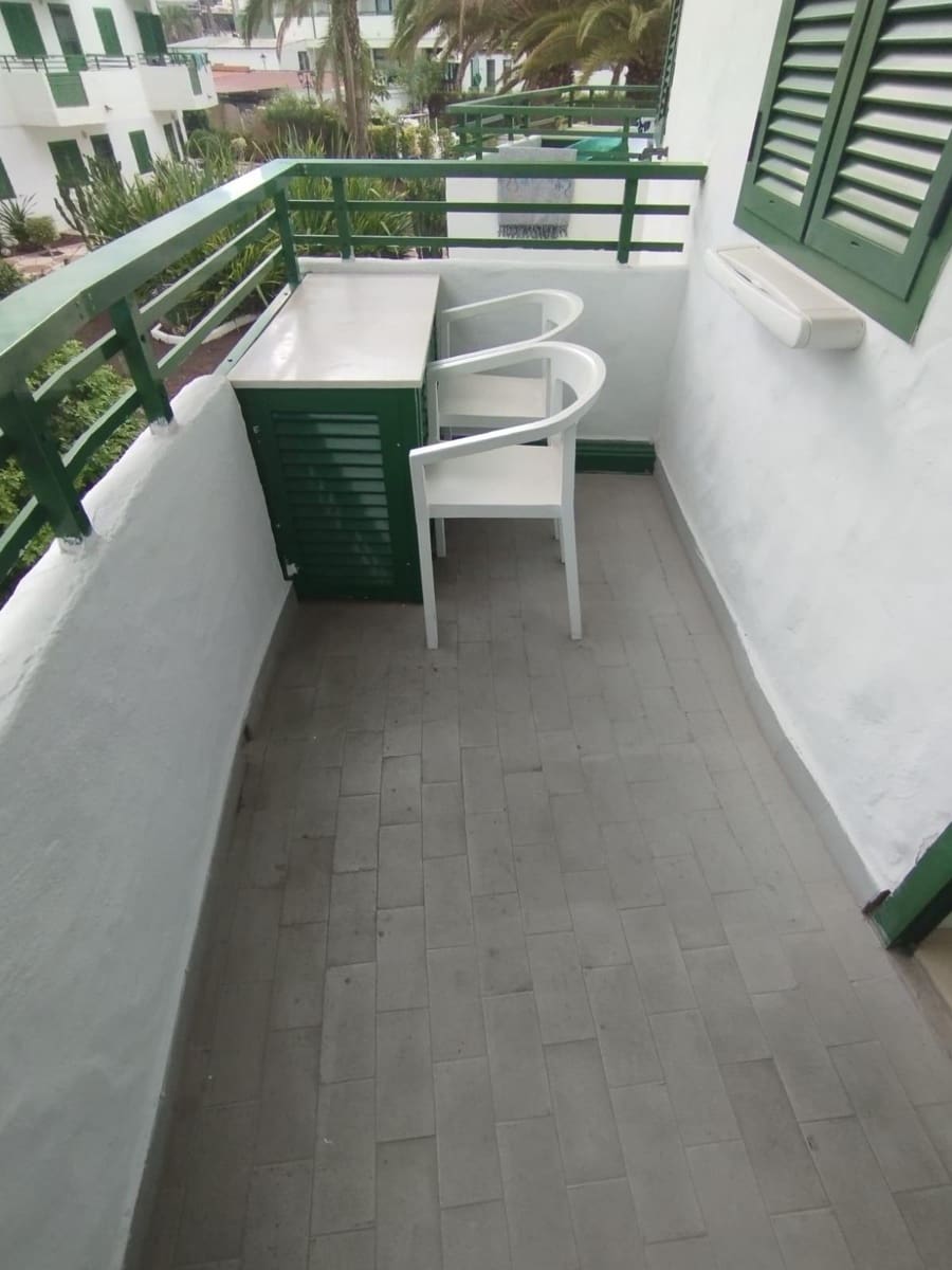 1 bedroom Apartment for sale in San Bartolome de Tirajana with pool garage - € 155,000 (Ref: 9882251)