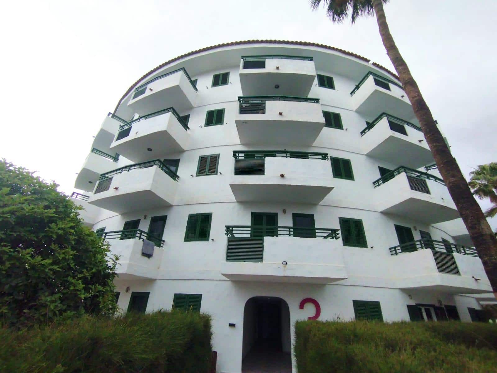 1 bedroom Apartment for sale in San Bartolome de Tirajana with pool garage - € 155,000 (Ref: 9882251)