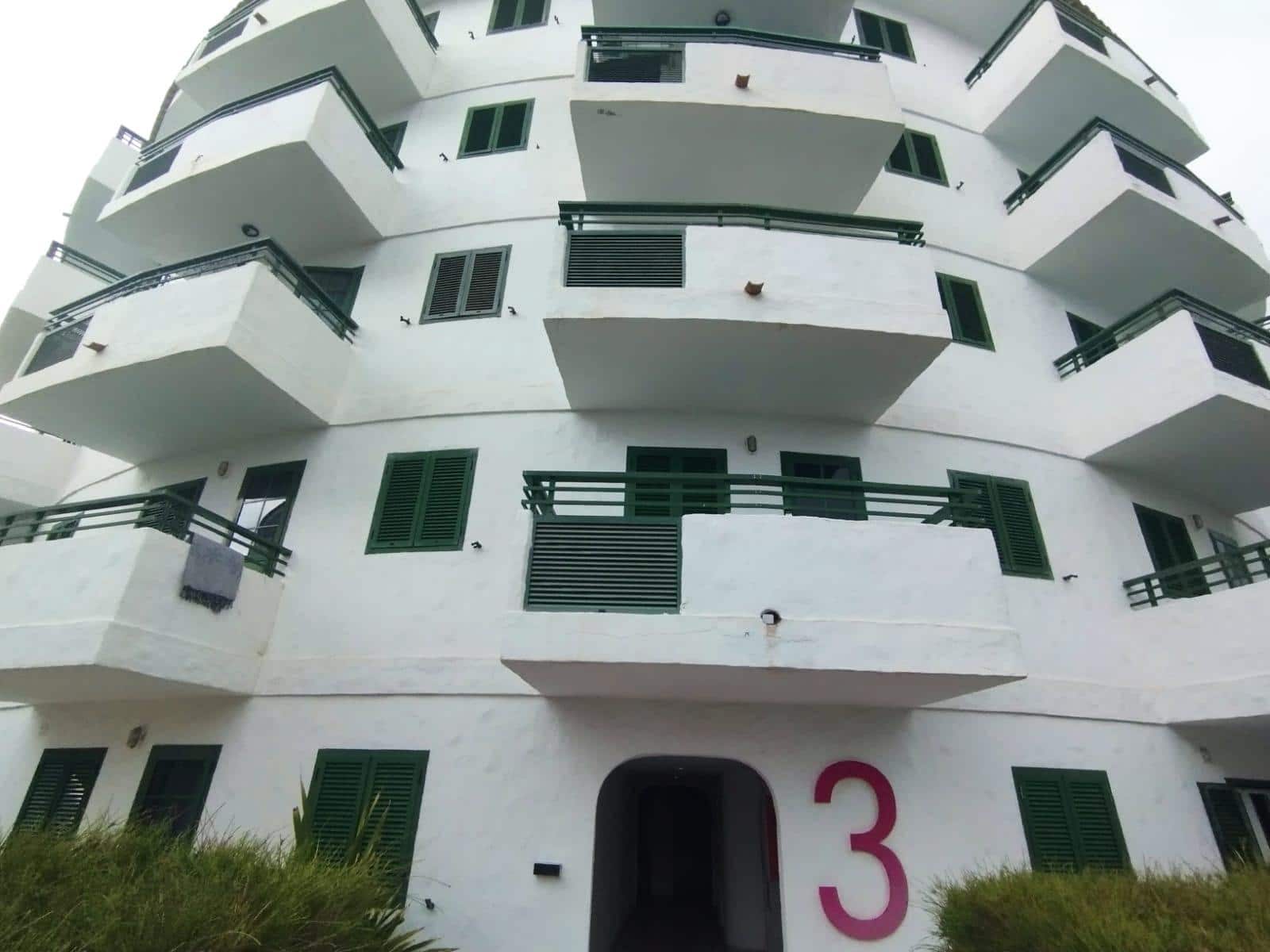 1 bedroom Apartment for sale in San Bartolome de Tirajana with pool garage - € 155,000 (Ref: 9882251)