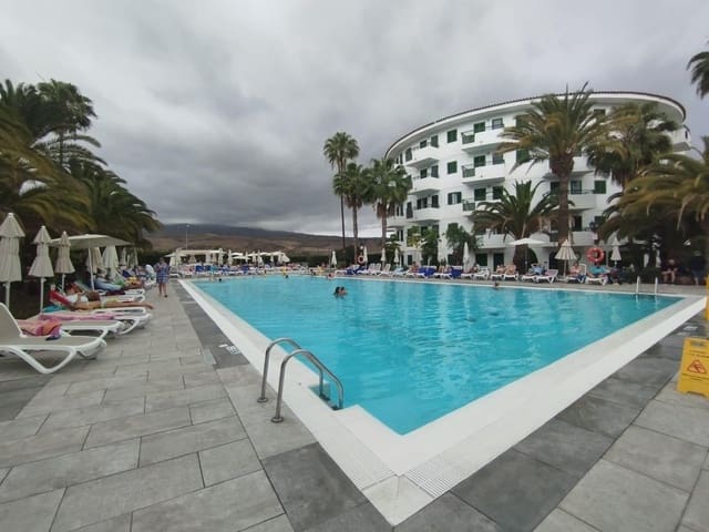 1 soverom Leilighet til salgs i Playa del Inglés, San Bartolomé de Tirajana med svømmebasseng garasje - € 155 000 (Ref: 9882251)