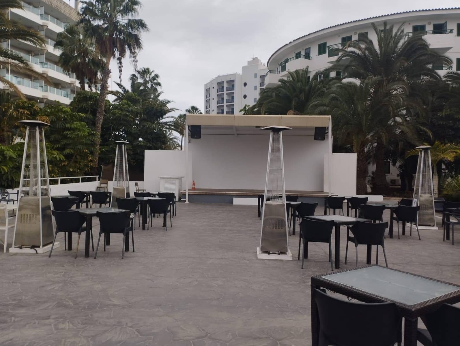 1 bedroom Apartment for sale in San Bartolome de Tirajana with pool garage - € 155,000 (Ref: 9882251)