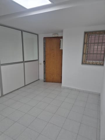 Bureau à vendre à Las Palmas de Gran Canaria - 135 000 € (Ref: 9882254)