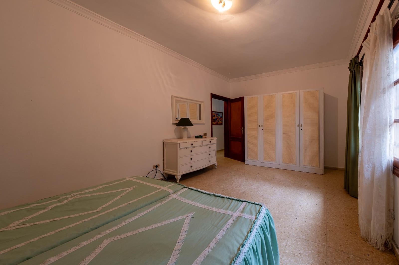 6 soverom Villa til salgs i Las Palmas de Gran Canaria - € 735 000 (Ref: 9882255)