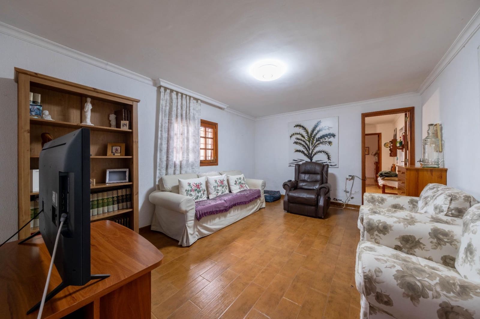 6 soverom Villa til salgs i Las Palmas de Gran Canaria - € 735 000 (Ref: 9882255)
