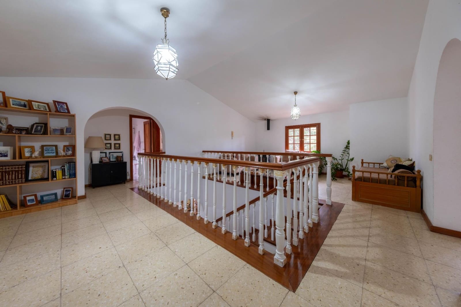 6 soverom Villa til salgs i Las Palmas de Gran Canaria - € 735 000 (Ref: 9882255)
