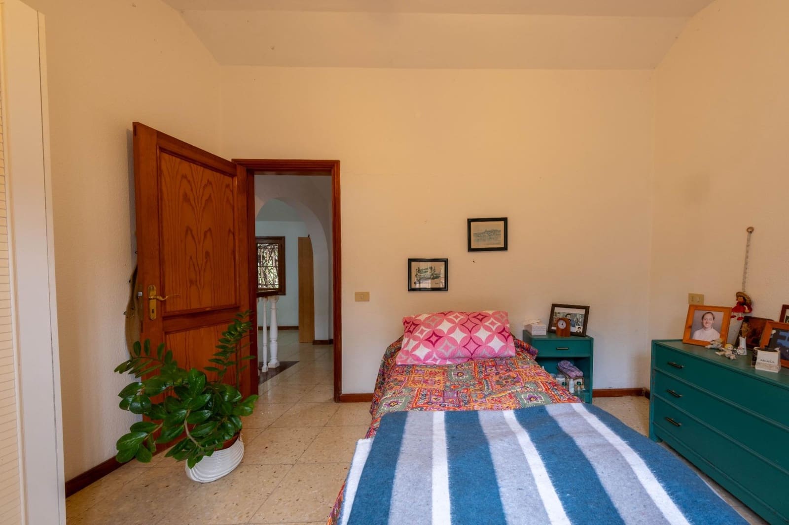 6 soverom Villa til salgs i Las Palmas de Gran Canaria - € 735 000 (Ref: 9882255)