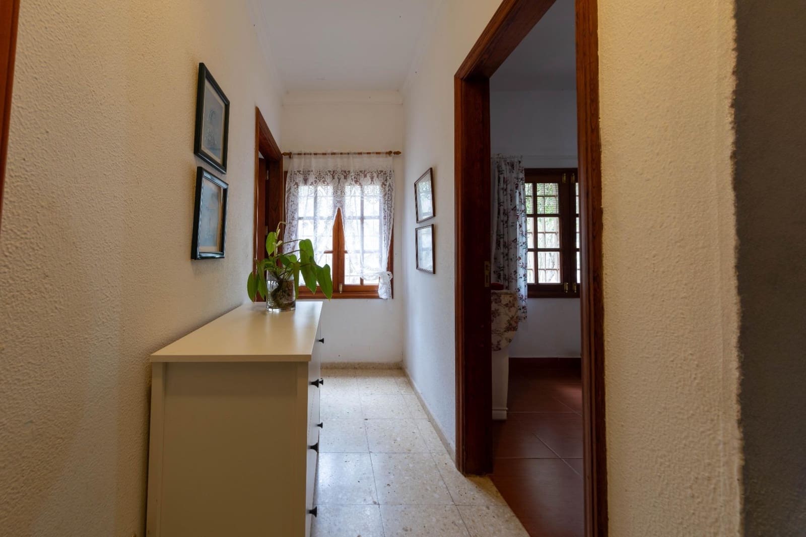 6 soverom Villa til salgs i Las Palmas de Gran Canaria - € 735 000 (Ref: 9882255)
