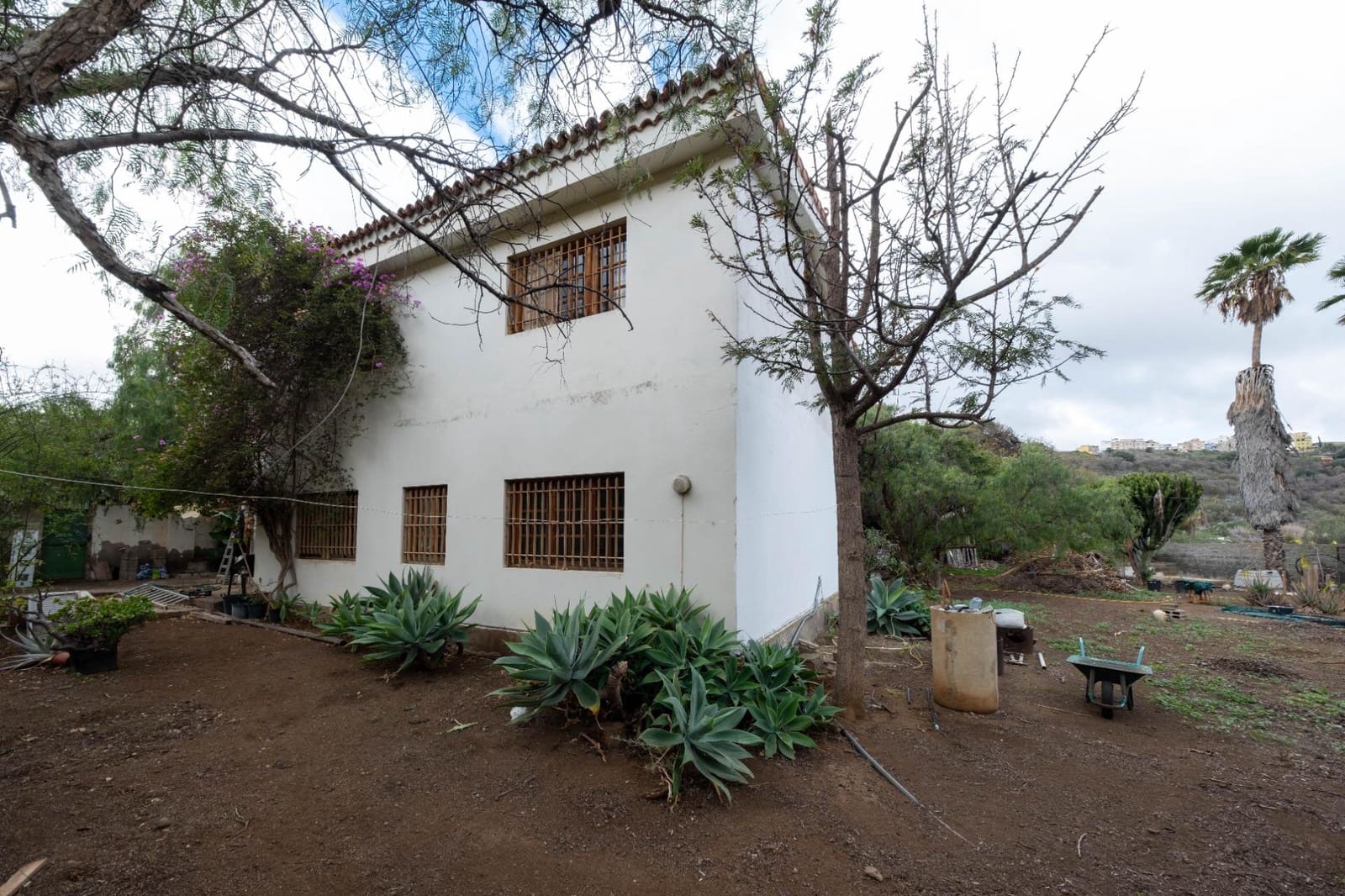 6 soverom Villa til salgs i Las Palmas de Gran Canaria - € 735 000 (Ref: 9882255)