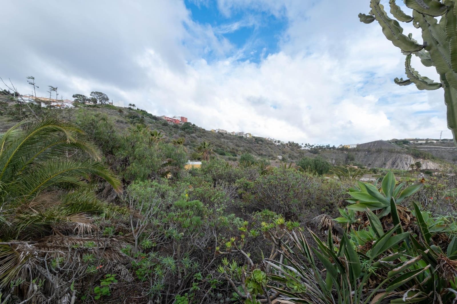 6 soverom Villa til salgs i Las Palmas de Gran Canaria - € 735 000 (Ref: 9882255)