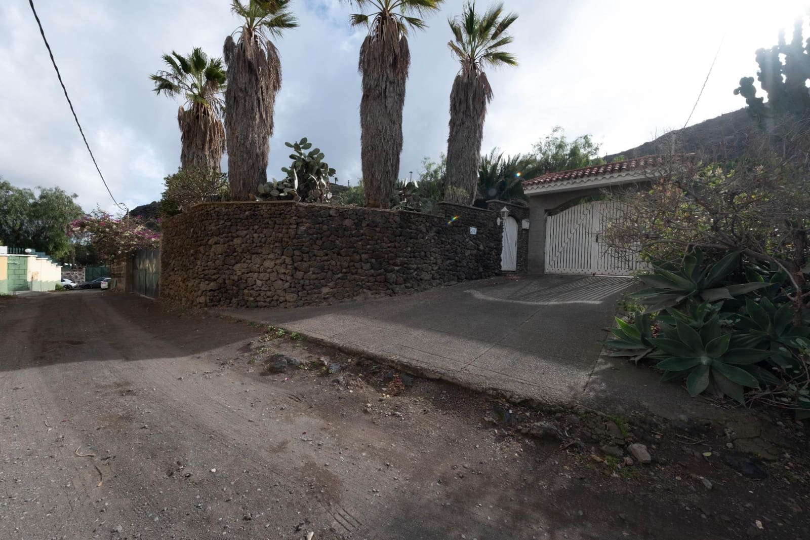 6 soverom Villa til salgs i Las Palmas de Gran Canaria - € 735 000 (Ref: 9882255)