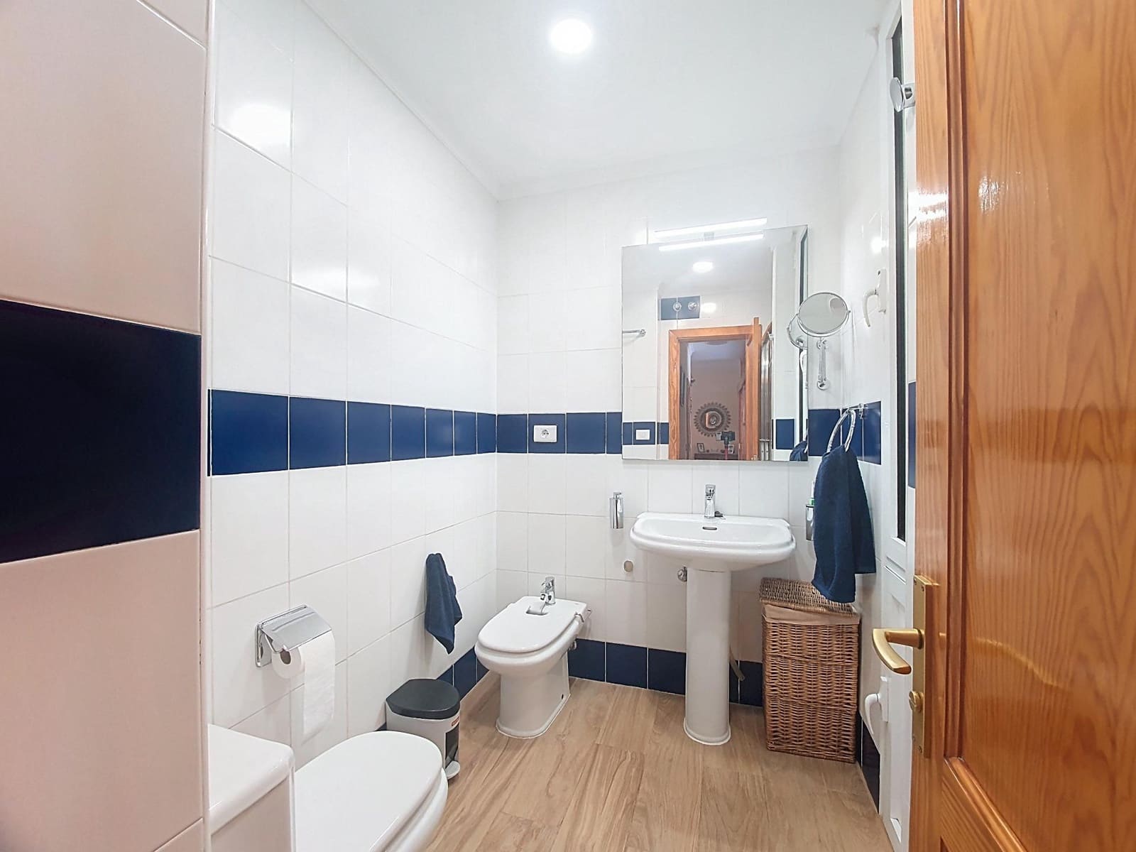 2 bedroom Flat for sale in Las Palmas de Gran Canaria - € 325,000 (Ref: 9882258)