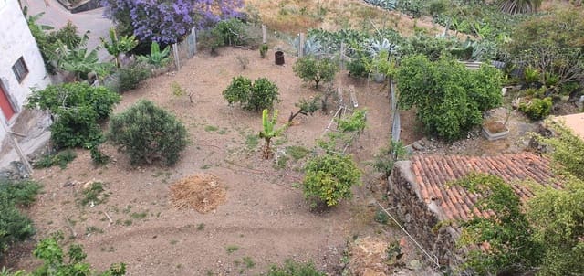 Teren niezagospodarowany na sprzedaż w Las Mesas - El Toscón, Las Palmas de Gran Canaria - 49 000 € (Ref: 9882259)