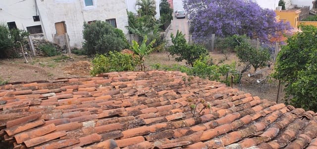 Teren niezagospodarowany na sprzedaż w Las Mesas - El Toscón, Las Palmas de Gran Canaria - 49 000 € (Ref: 9882259)