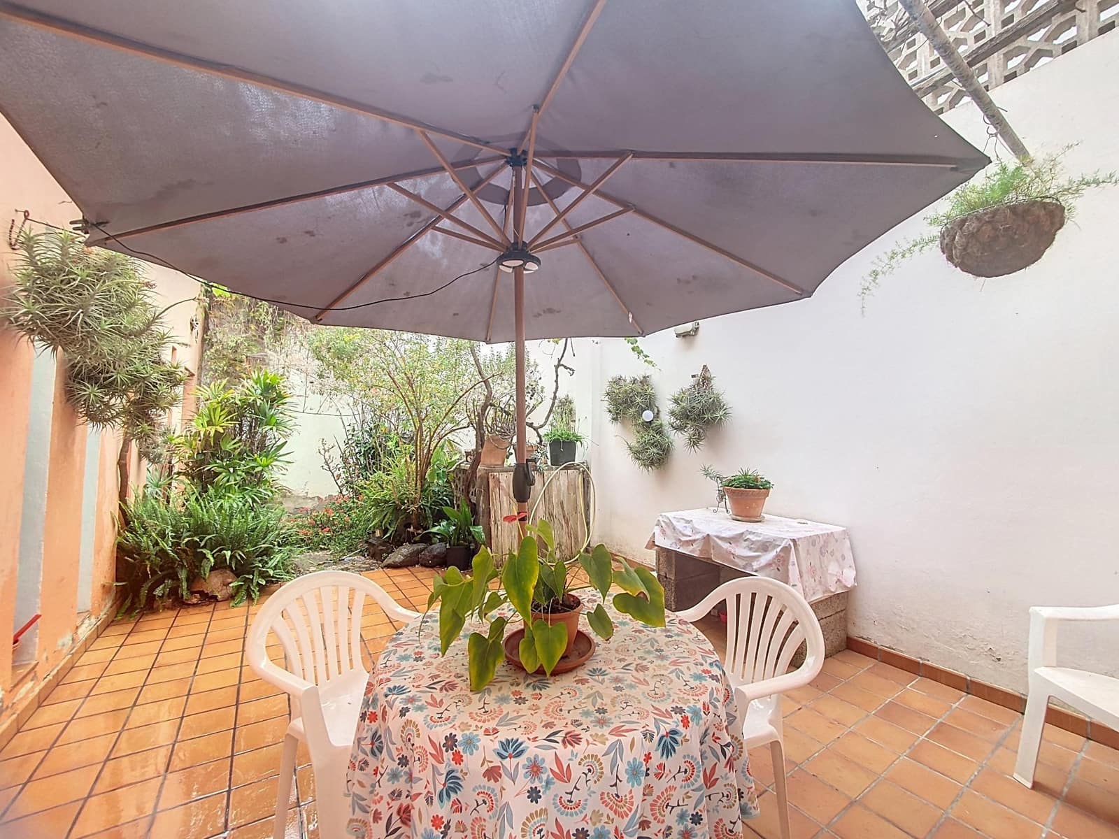 3 bedroom Semi-detached Villa for sale in Santa Brigida with garage - € 365,000 (Ref: 9882260)