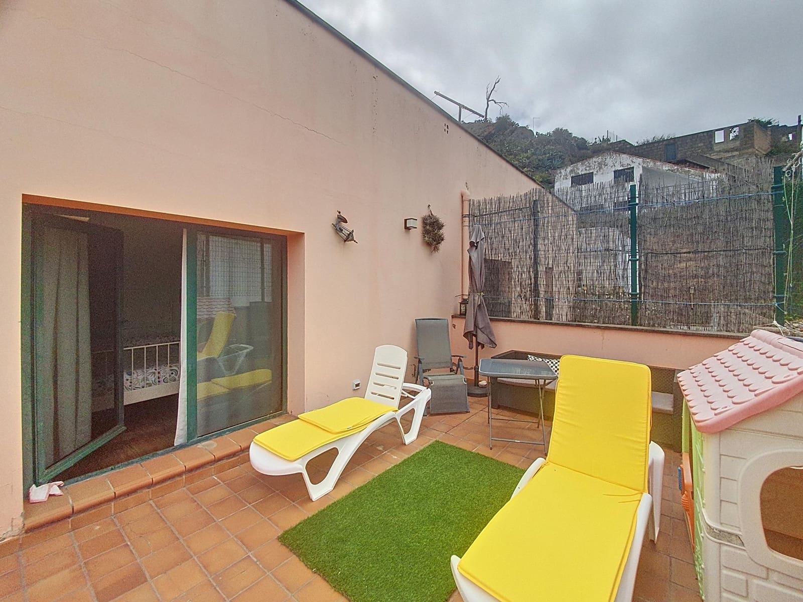 3 bedroom Semi-detached Villa for sale in Santa Brigida with garage - € 365,000 (Ref: 9882260)