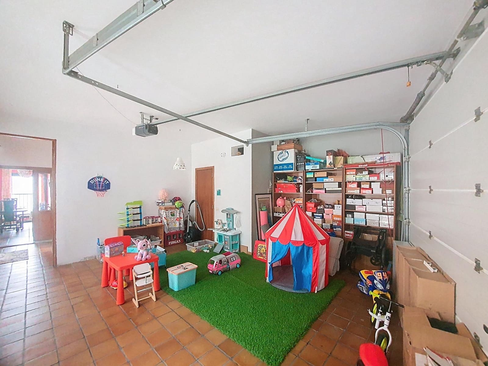 3 bedroom Semi-detached Villa for sale in Santa Brigida with garage - € 365,000 (Ref: 9882260)