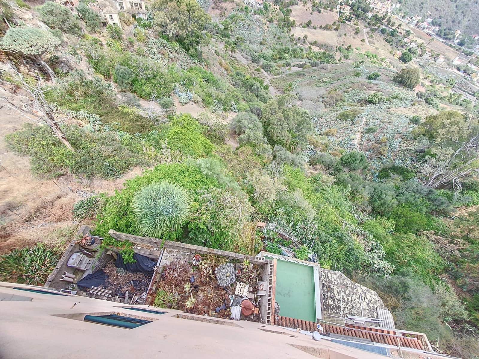 3 bedroom Semi-detached Villa for sale in Santa Brigida with garage - € 365,000 (Ref: 9882260)