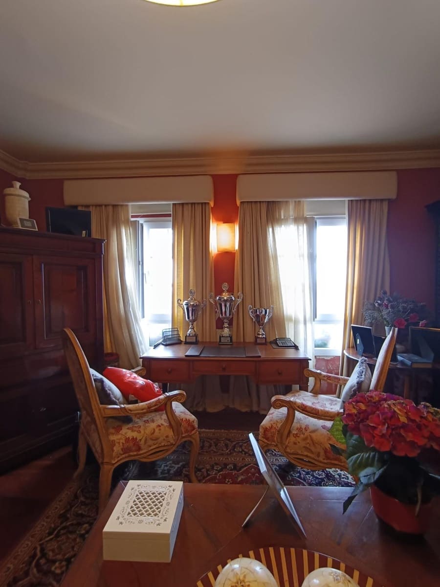 3 bedroom Semi-detached Villa for sale in Las Palmas de Gran Canaria with garage - € 479,000 (Ref: 9882266)