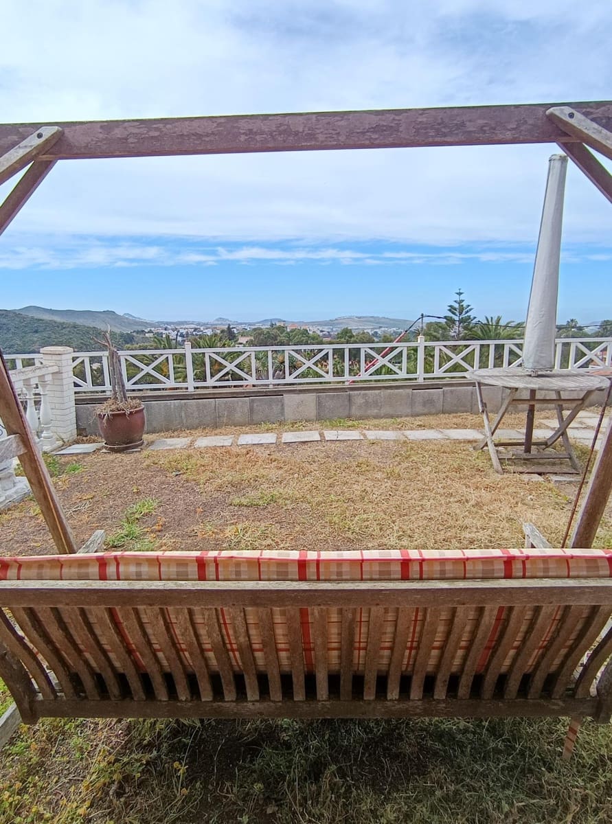 3 bedroom Semi-detached Villa for sale in Las Palmas de Gran Canaria with garage - € 479,000 (Ref: 9882266)