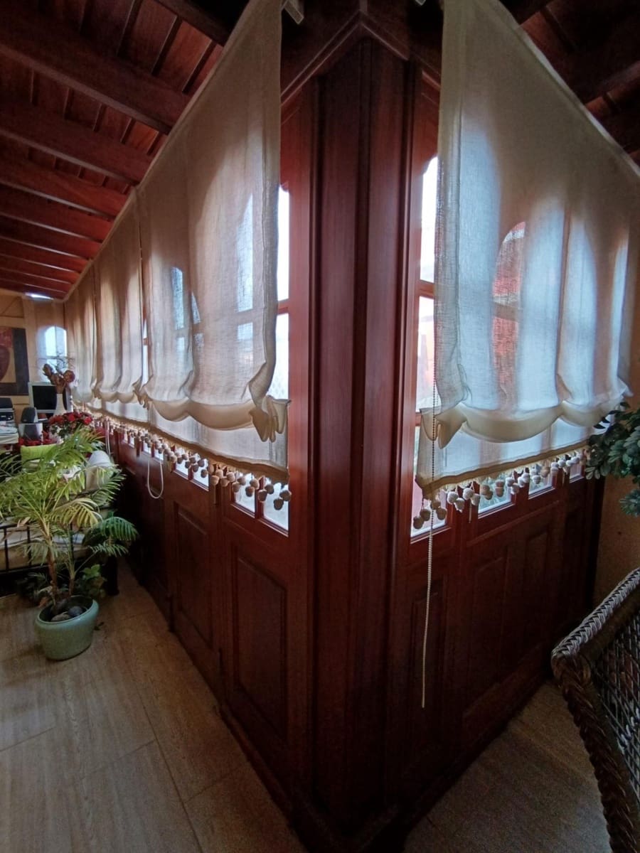 3 bedroom Semi-detached Villa for sale in Las Palmas de Gran Canaria with garage - € 479,000 (Ref: 9882266)