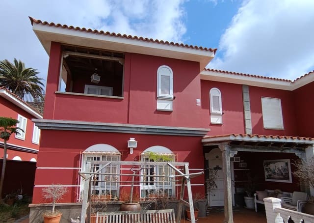 3 quarto Moradia Geminada para venda em Tafira, Las Palmas de Gran Canaria com garagem - 479 000 € (Ref: 9882266)