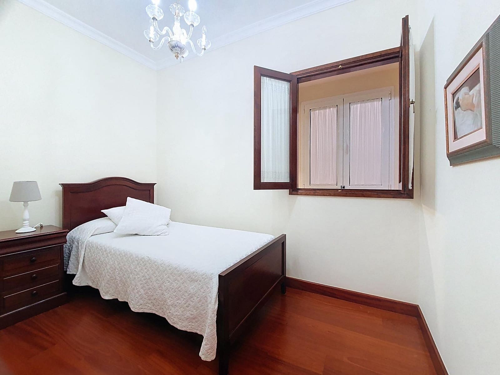 3 bedroom Flat for sale in Las Palmas de Gran Canaria - € 270,000 (Ref: 9882268)