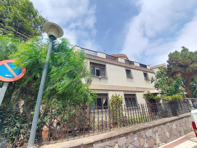 5 sovrum Villa till salu i Ciudad Jardín, Las Palmas de Gran Canaria med garage - 995 000 € (Ref: 9882269)
