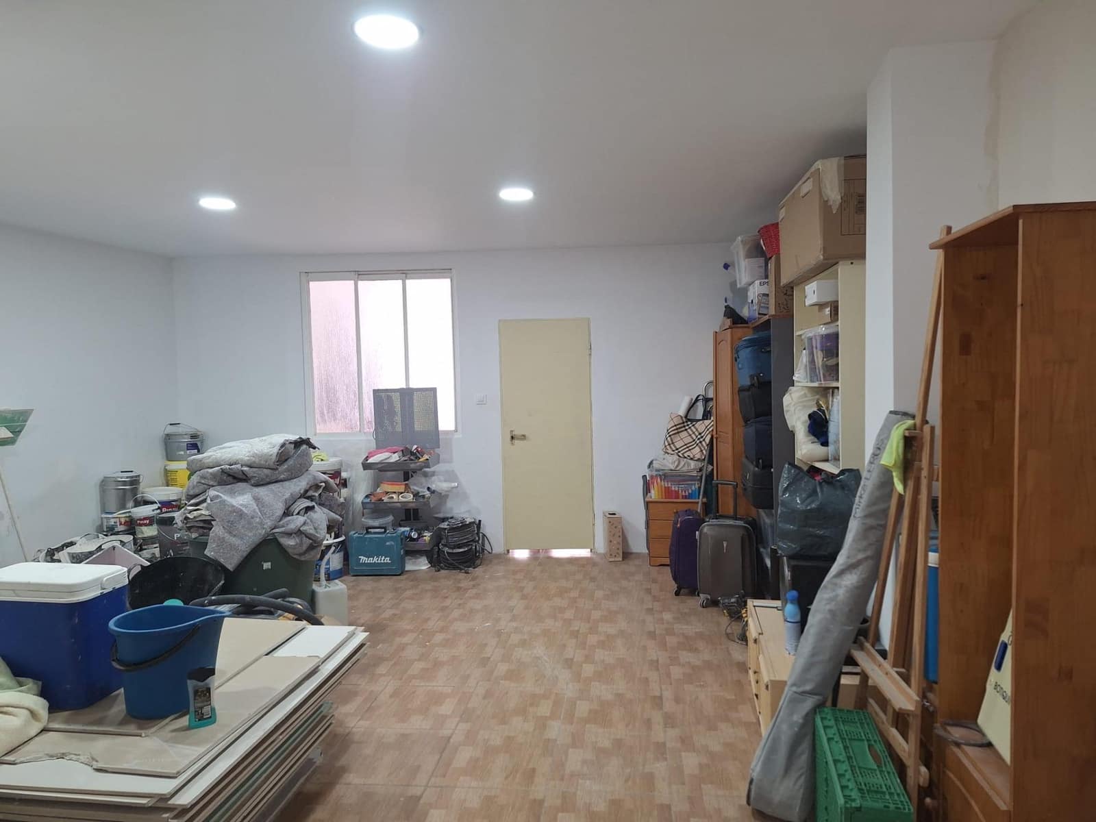 Comercial para venda em Santa Lucia de Tirajana - 86 000 € (Ref: 9882270)