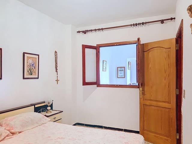 2 slaapkamer Flat te koop in Telde - € 195.000 (Ref: 9882273)