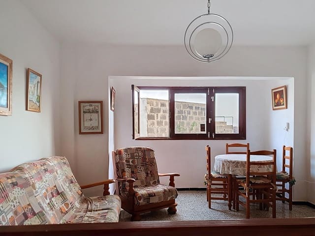 2 slaapkamer Flat te koop in Telde - € 195.000 (Ref: 9882273)