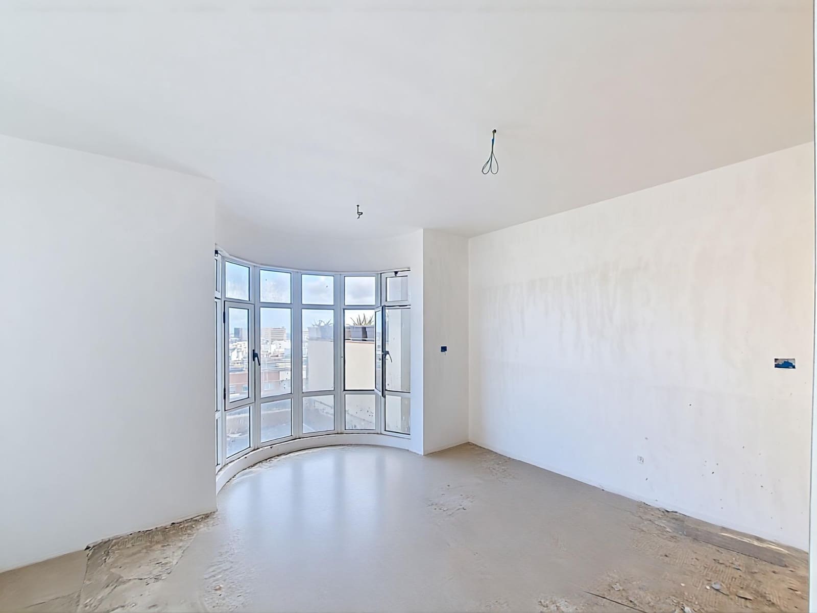8 soveværelse Villa til salg i Las Palmas de Gran Canaria med garage - € 630.000 (Ref: 9882275)