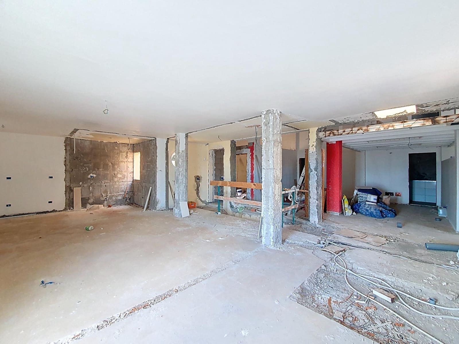 8 soveværelse Villa til salg i Las Palmas de Gran Canaria med garage - € 630.000 (Ref: 9882275)