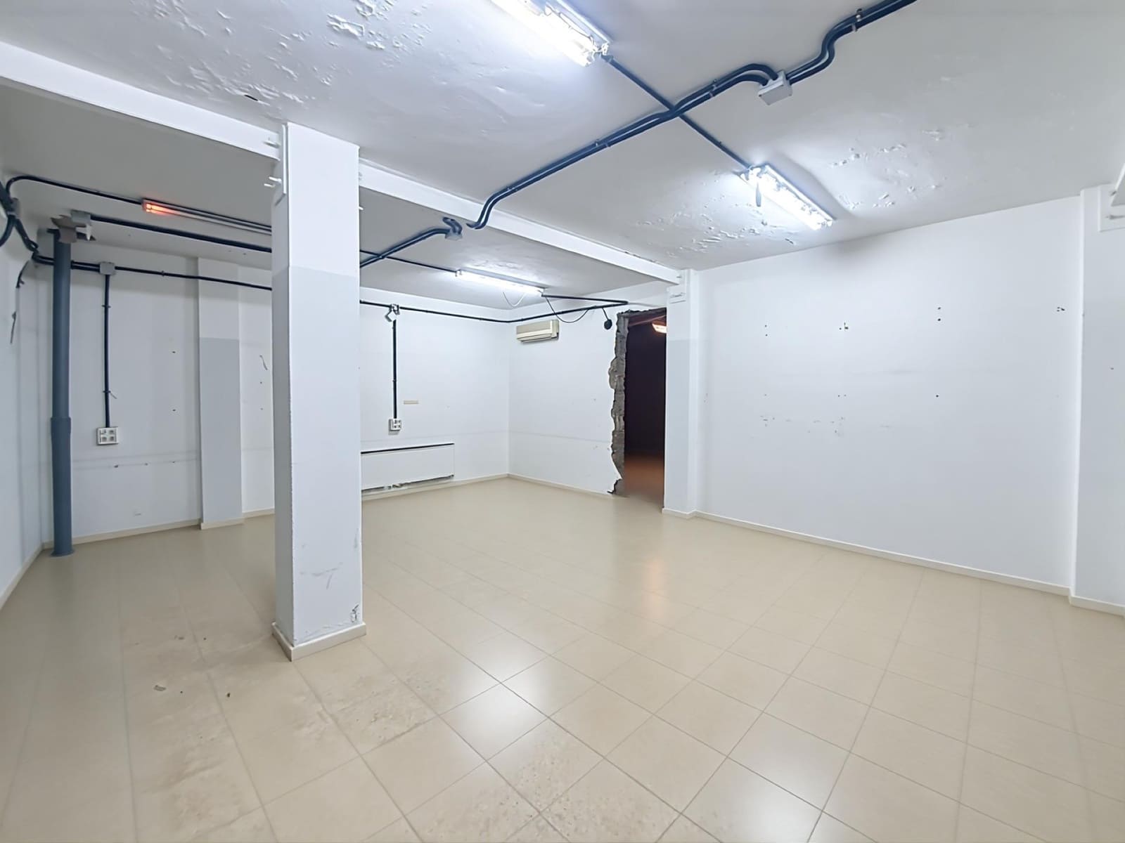 8 soveværelse Villa til salg i Las Palmas de Gran Canaria med garage - € 630.000 (Ref: 9882275)