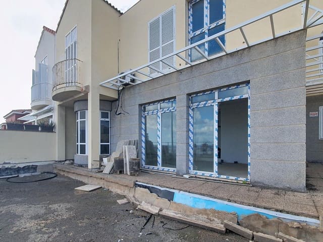 8 soveværelse Villa til salg i Schamann - Rehoyas, Las Palmas de Gran Canaria med garage - € 630.000 (Ref: 9882275)